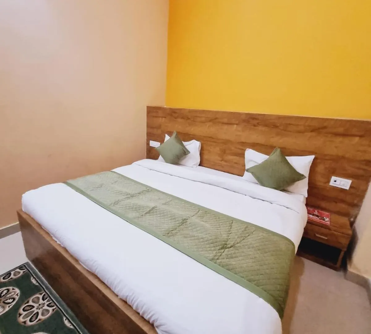 Hotel Taj Street Family Home Stay - By Mb Agra   Agra (Uttar Pradesh)