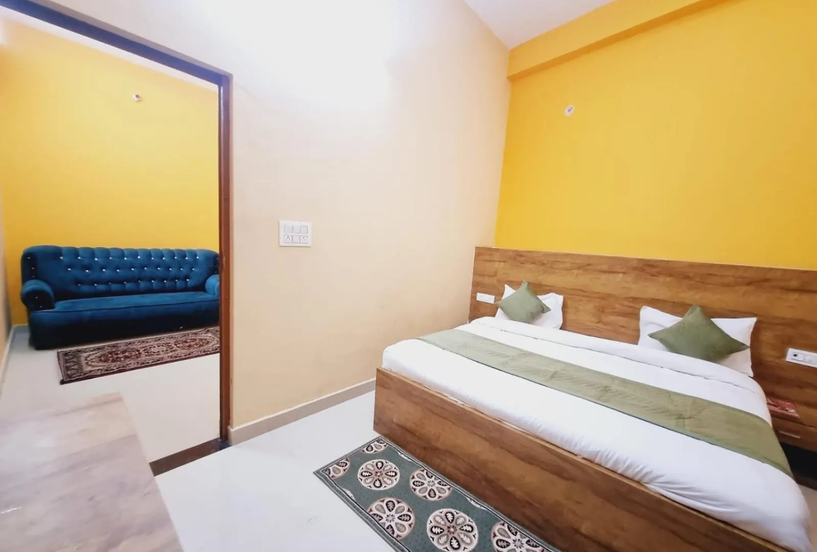 ***  Hotel Taj Street Family Home Stay - By Mb Agra  Indien